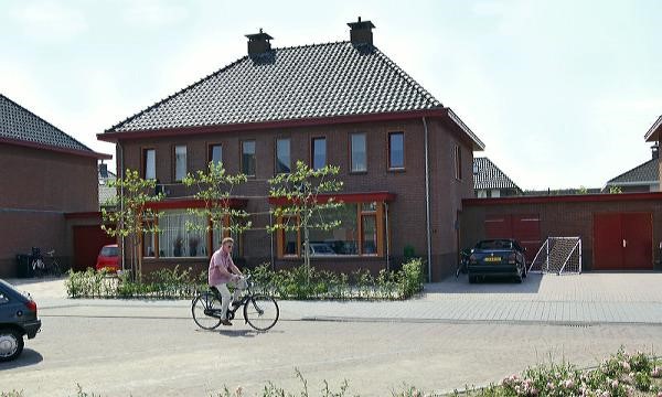 's-Heerenberg, Gouden Handen, 16 woningen